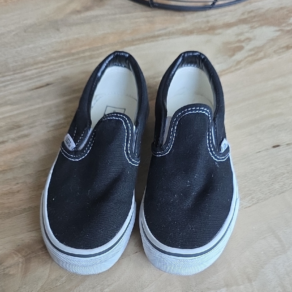 Vans Kids Black Slip-On Sneakers - Picture 2 of 7
